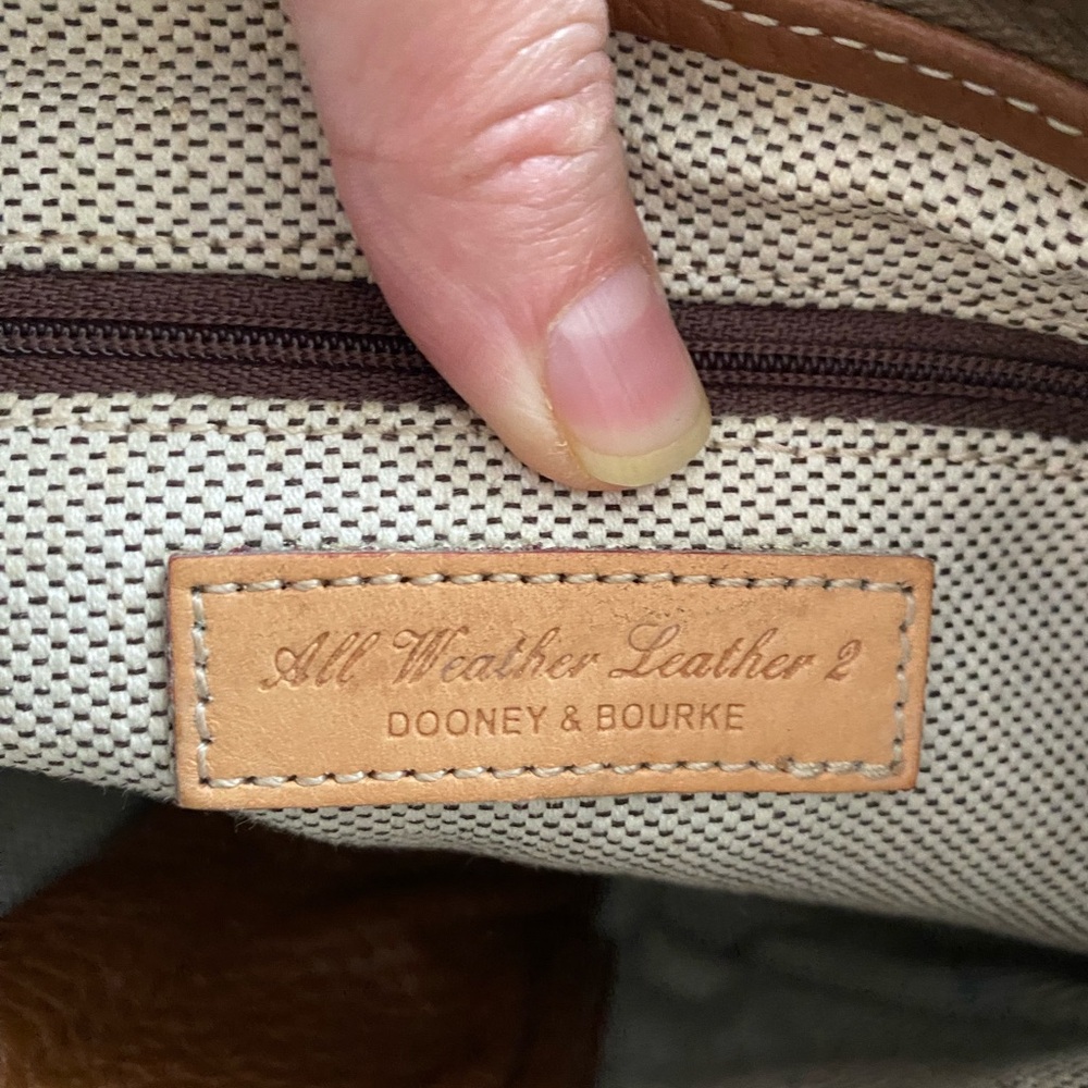 Vintage Dooney and Bourke Saddle Pebble Leather Small Shoulder Bag with Hangtag - Picture 7 of 14